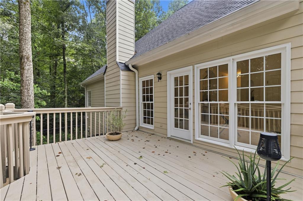2530 Wellsley Lane Property Photo 34