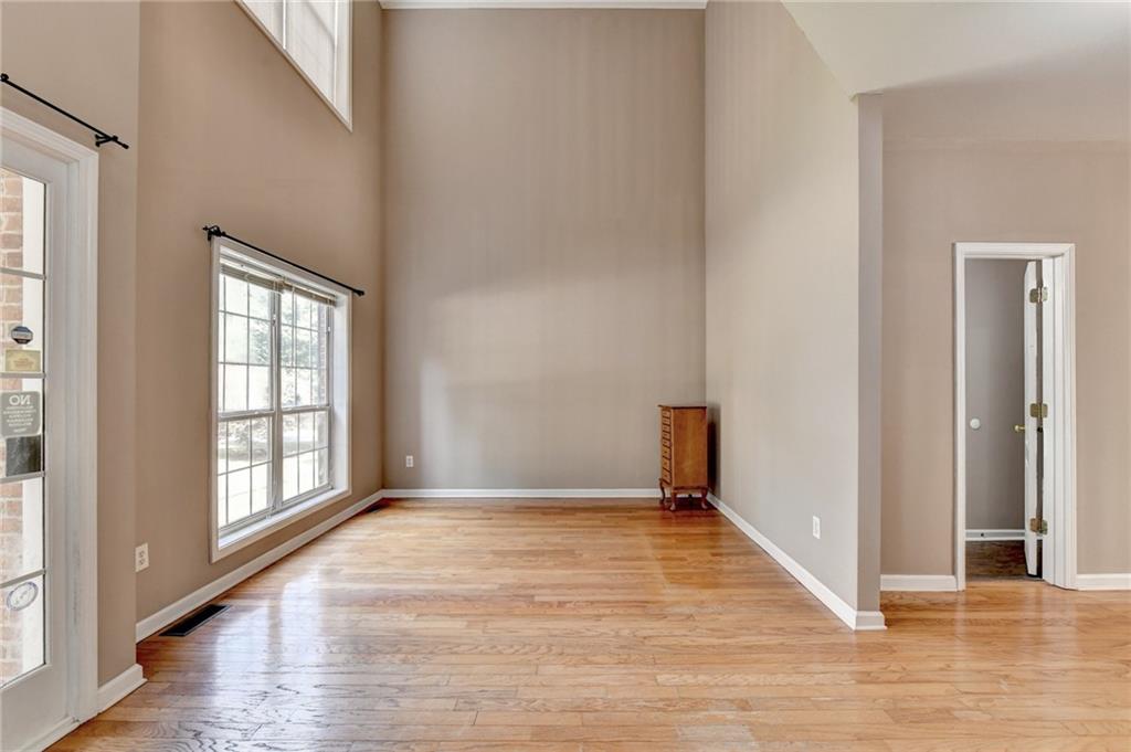 2899 Savannah Walk Lane Property Photo 3