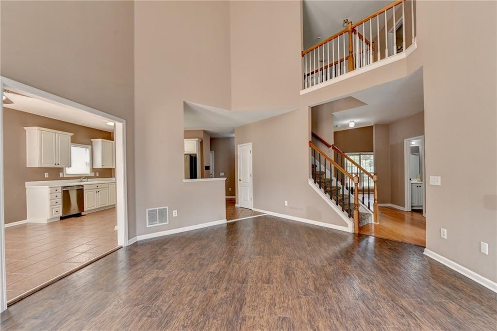 2899 Savannah Walk Lane Property Photo 12