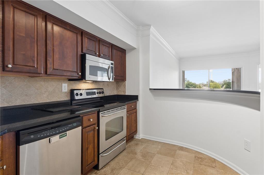 275 13th Street Ne Unit 709 Property Photo 6