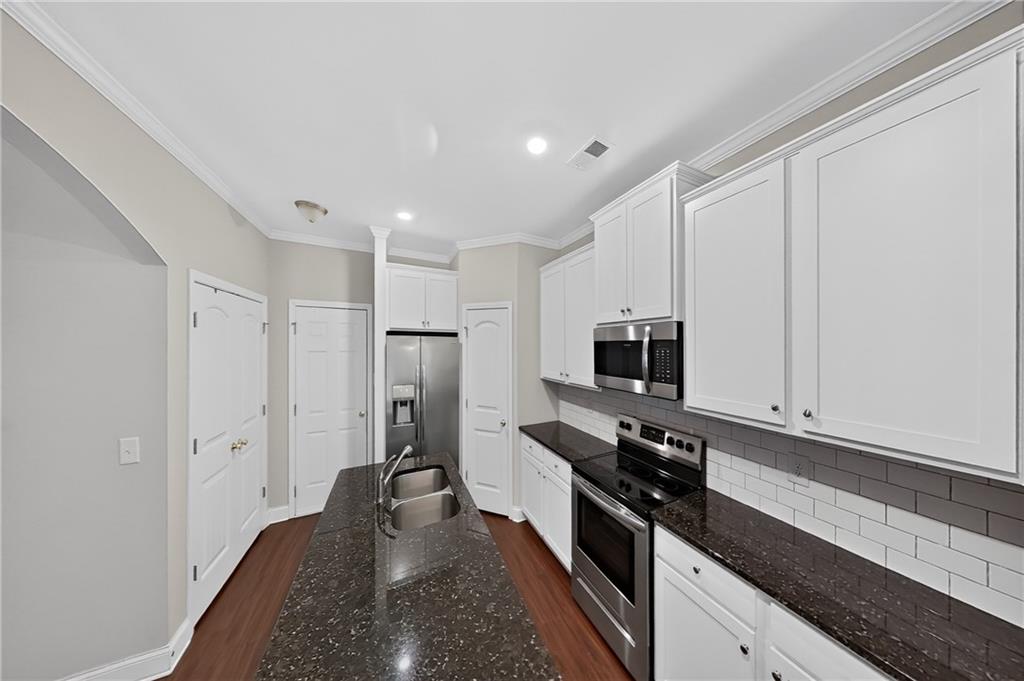 2530 Grayton Loop Property Photo 5