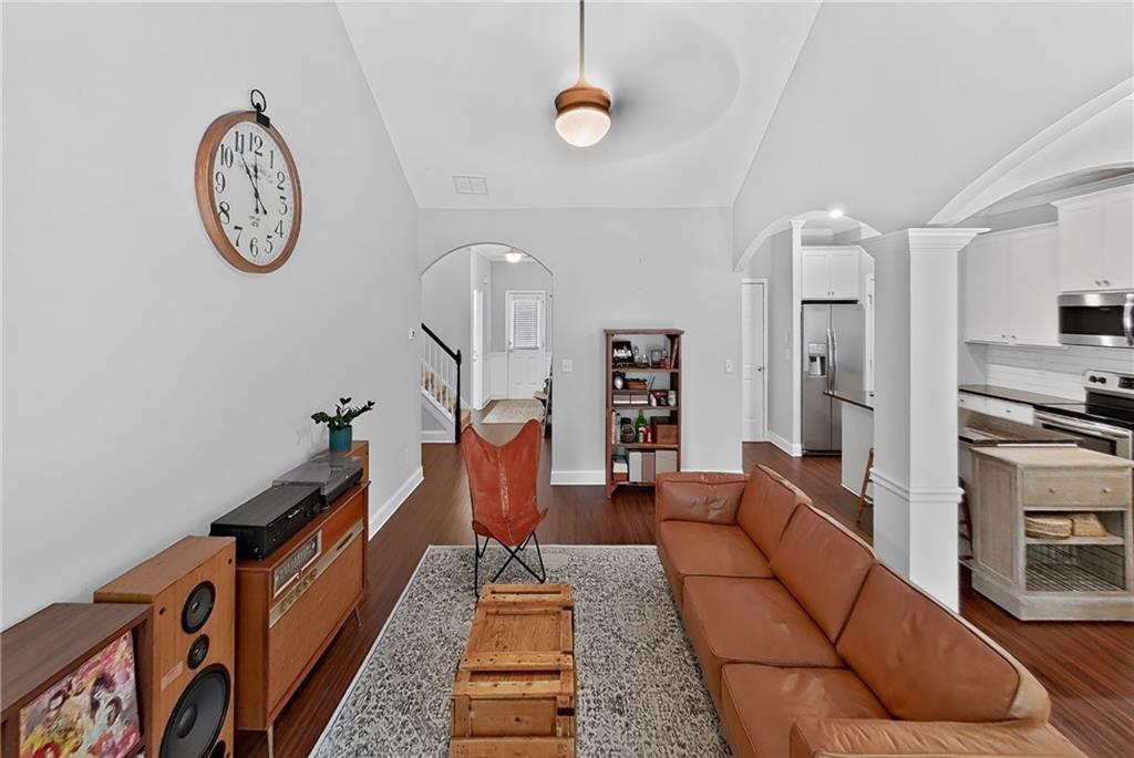 2530 Grayton Loop Property Photo 13