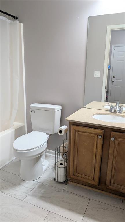 3150 Thorngate Court Property Photo 21