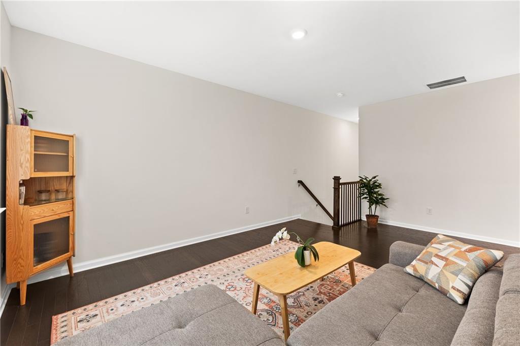 4066 Halton Road Property Photo 20