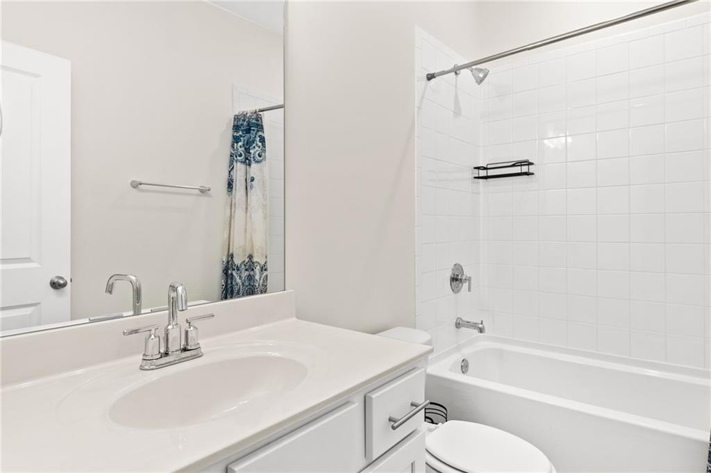 4066 Halton Road Property Photo 27