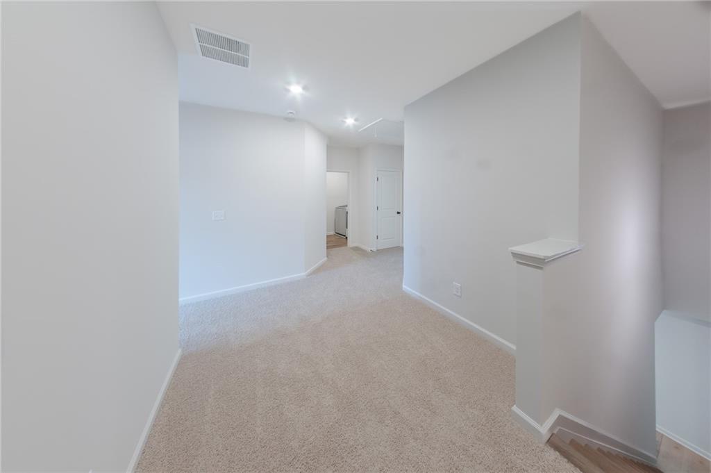 411 Summit View Lane Unit 3 Property Photo 9