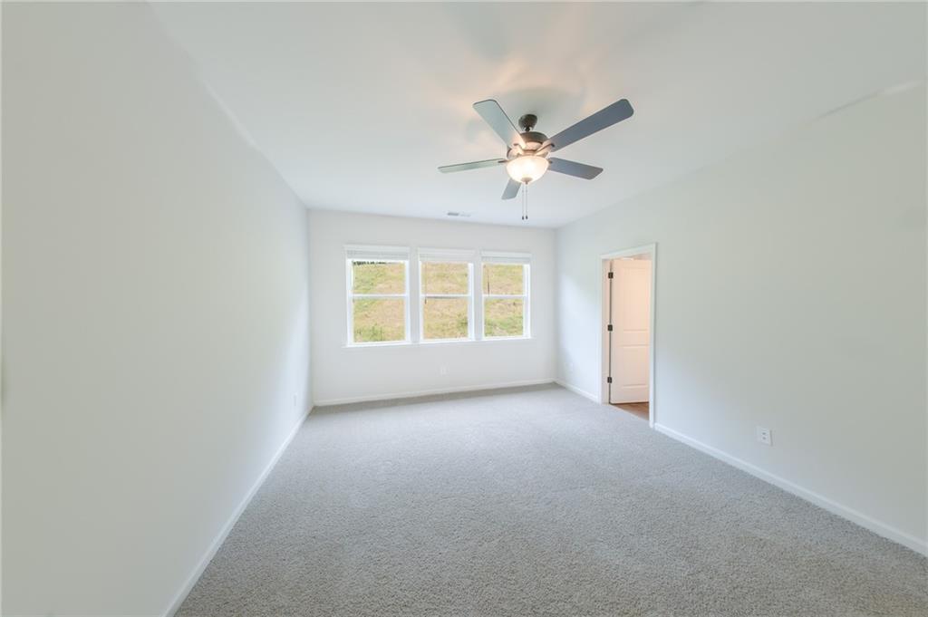 411 Summit View Lane Unit 3 Property Photo 10