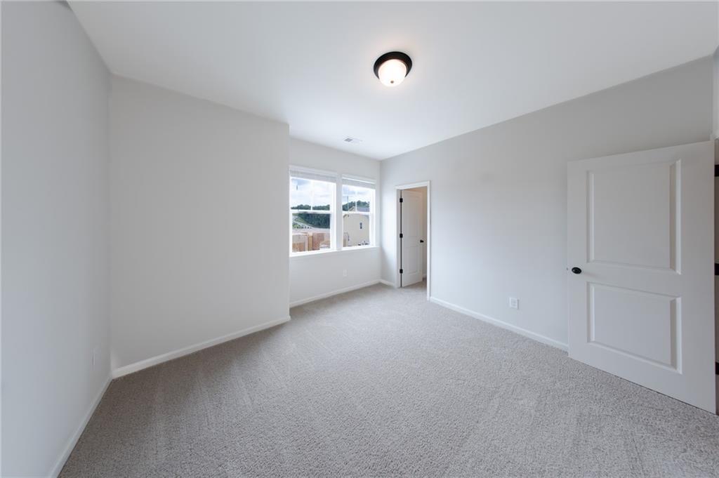 411 Summit View Lane Unit 3 Property Photo 17