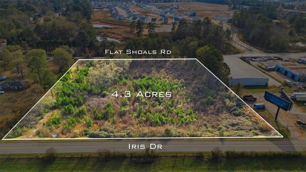 2381 Iris Property Photo 5