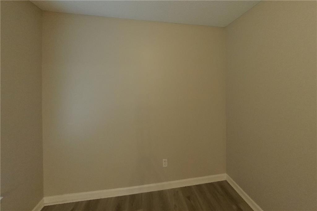 7812896 Property Photo 4