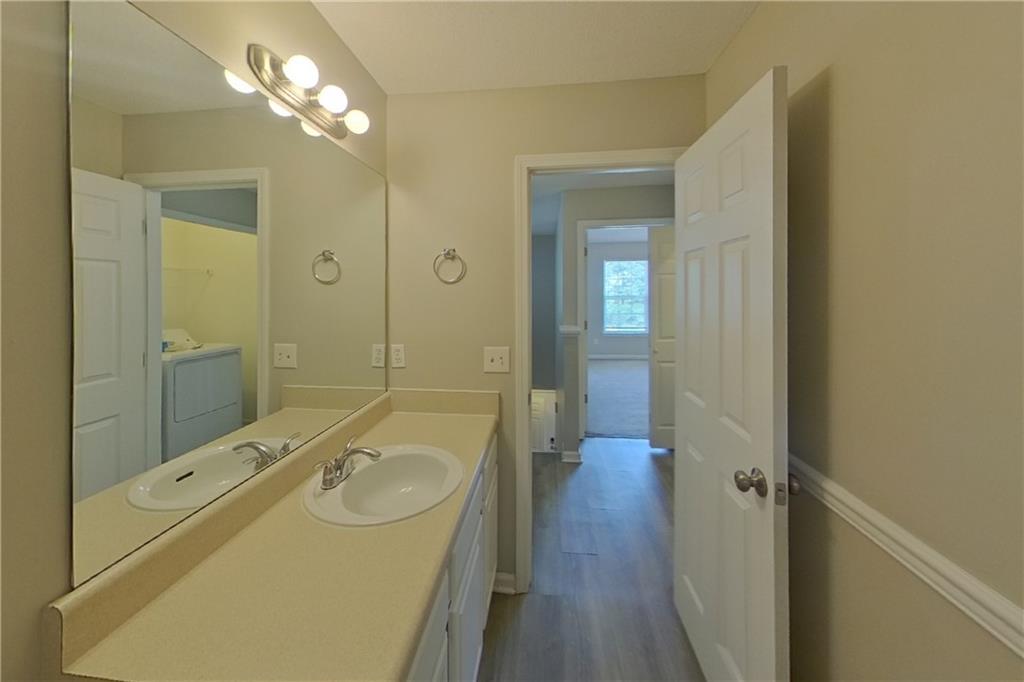7812896 Property Photo 13