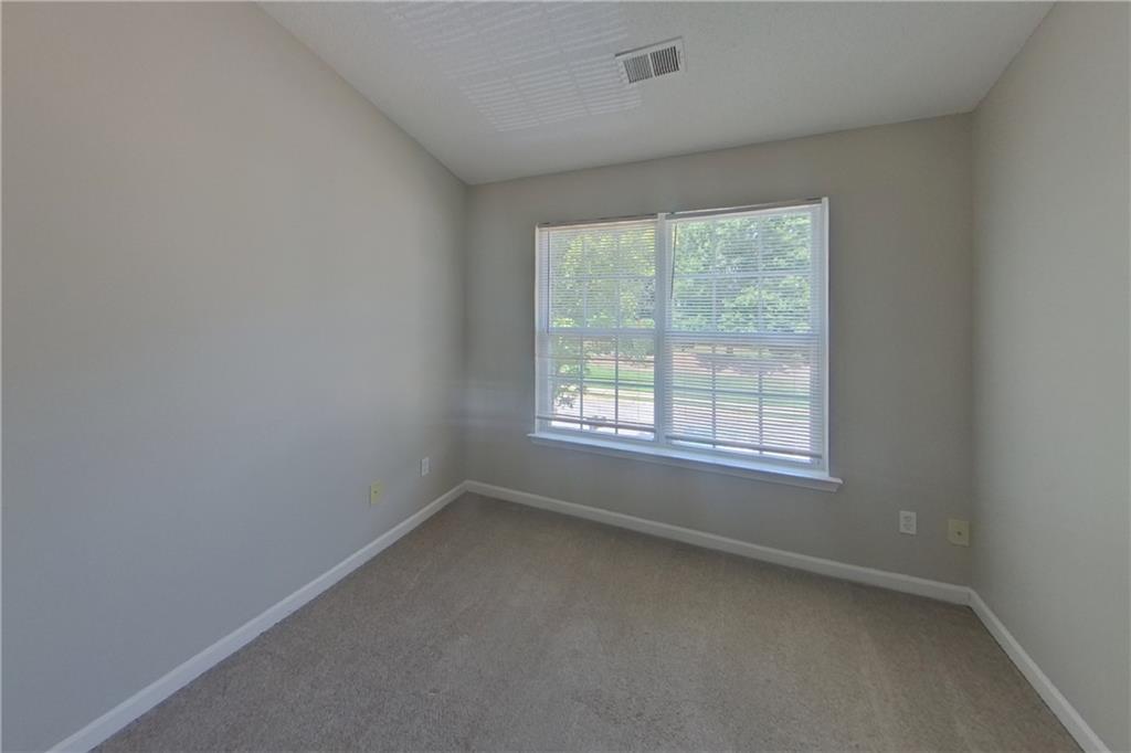 7812896 Property Photo 14