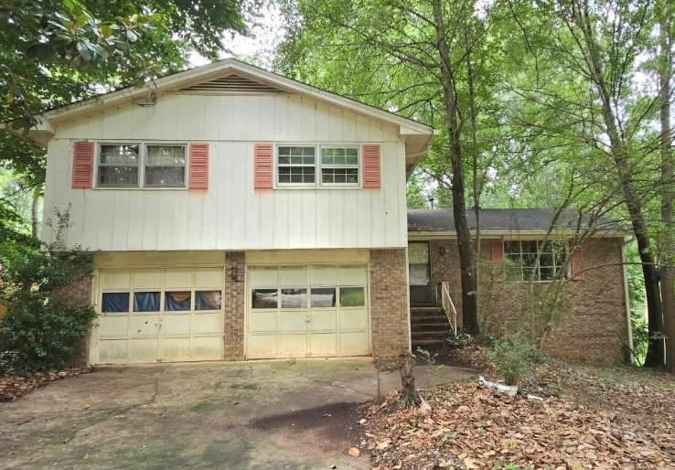 4489 John Drive Property Photo 1