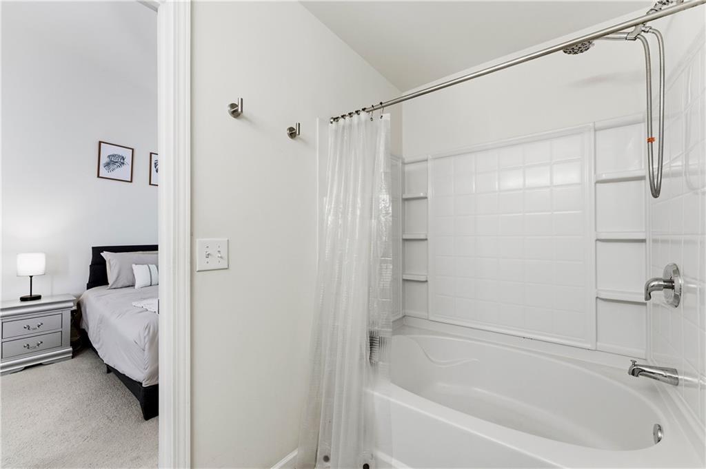 1524 Liberty Parkway Nw Property Photo 13