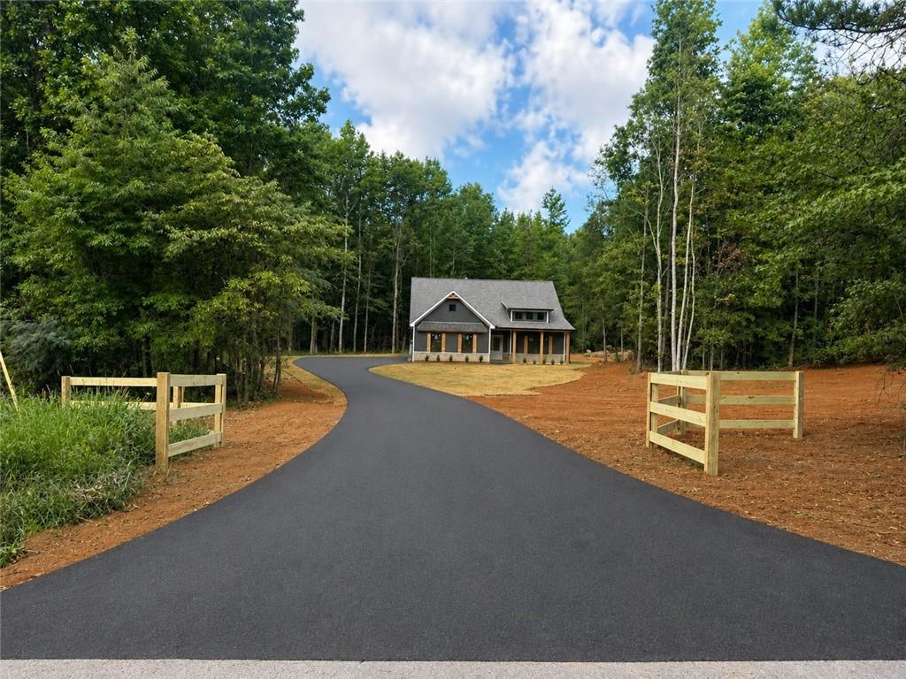 391 Relay Road Property Photo 1