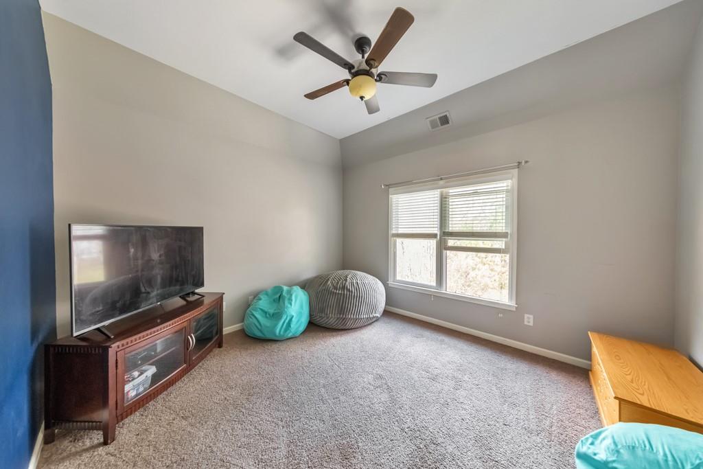 62 Applewood Lane Property Photo 37