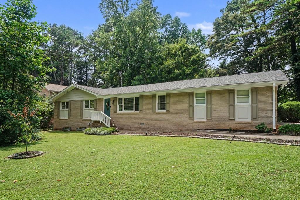 464 Horseshoe Circle Sw Property Photo 1