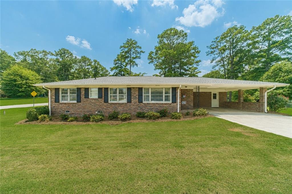 2303 Rockbridge Road Property Photo 1