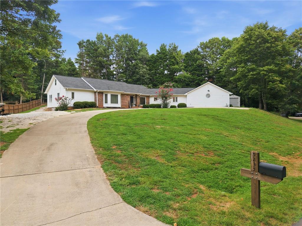 5235 Lanton Circle Property Photo 5