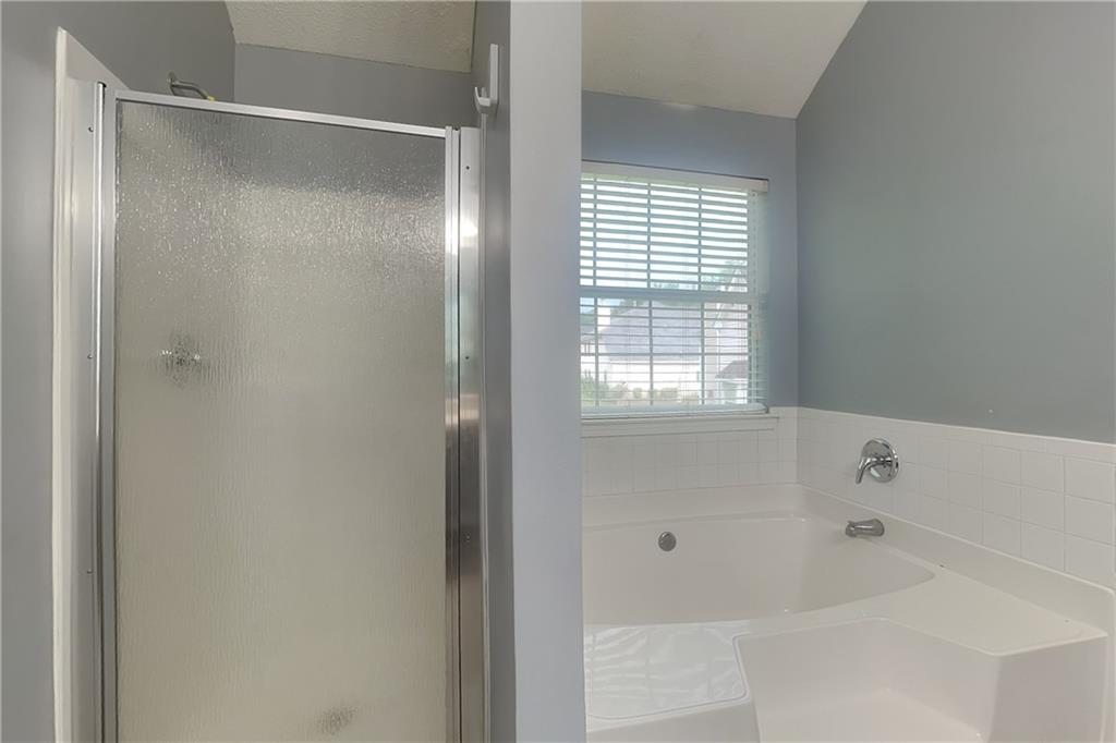 7813064 Property Photo 12