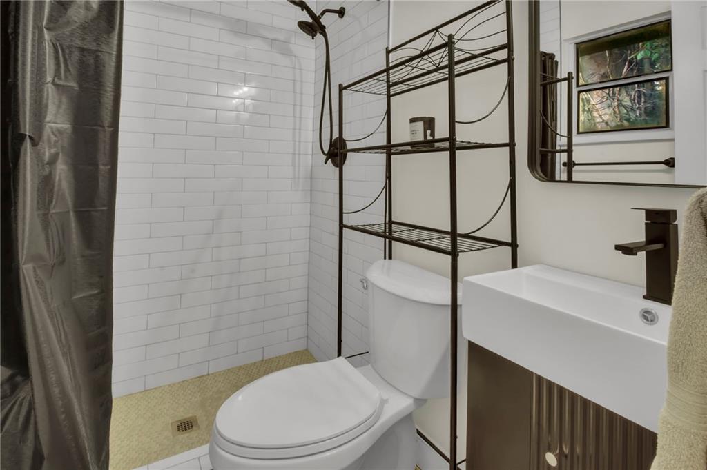 2461 Bouldercliff Way Se Property Photo 26