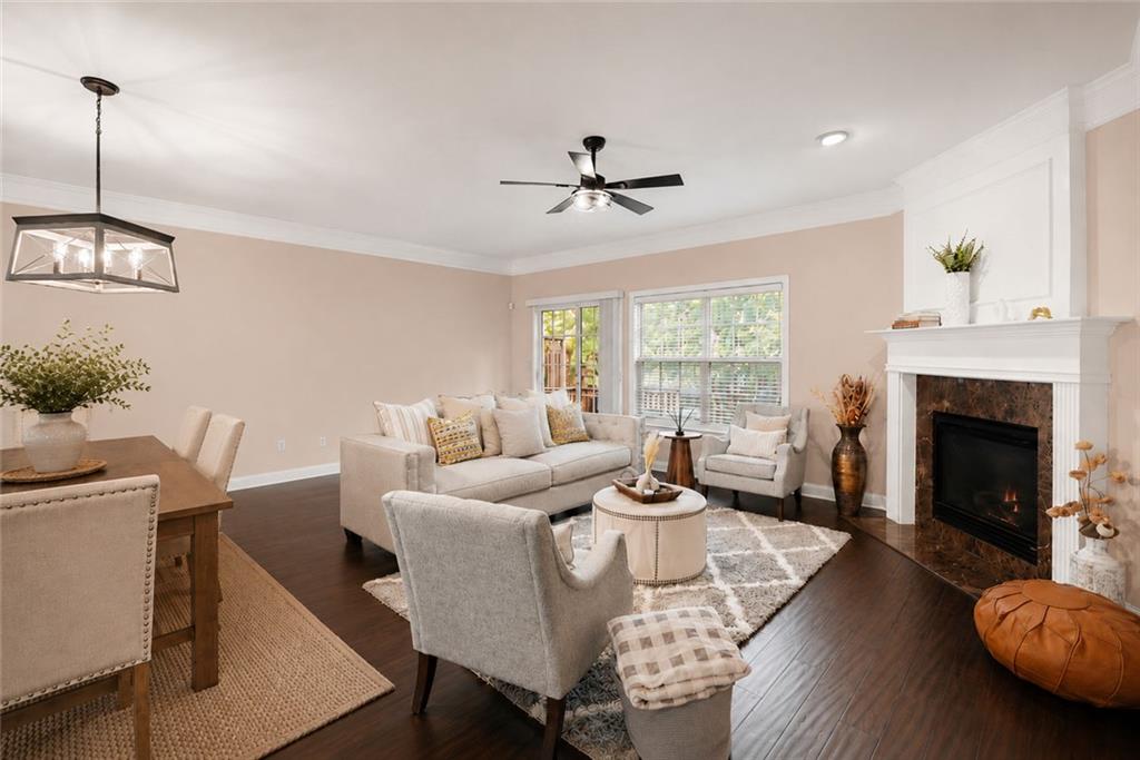 5243 Wellsley Bend Property Photo 12
