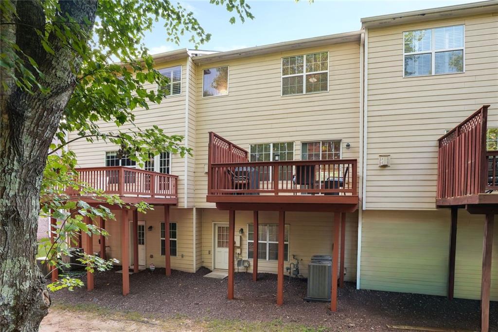 5243 Wellsley Bend Property Photo 19
