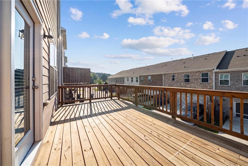 2695 La Rive Drive Property Photo 21