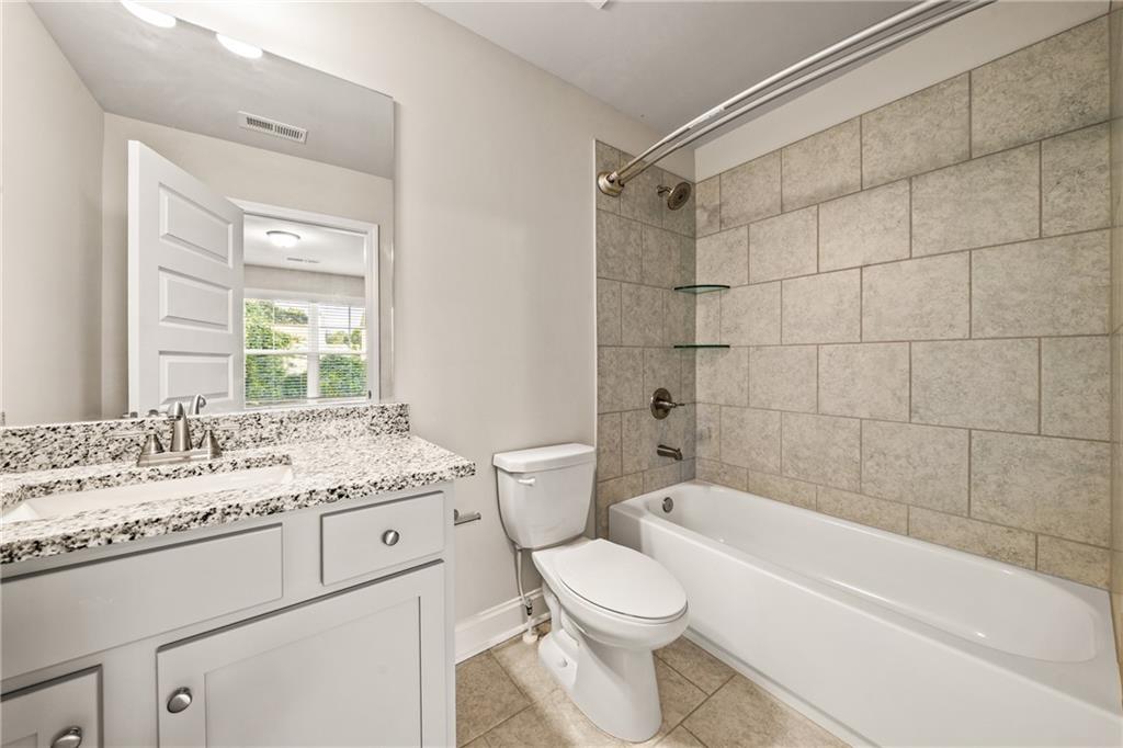 2695 La Rive Drive Property Photo 30