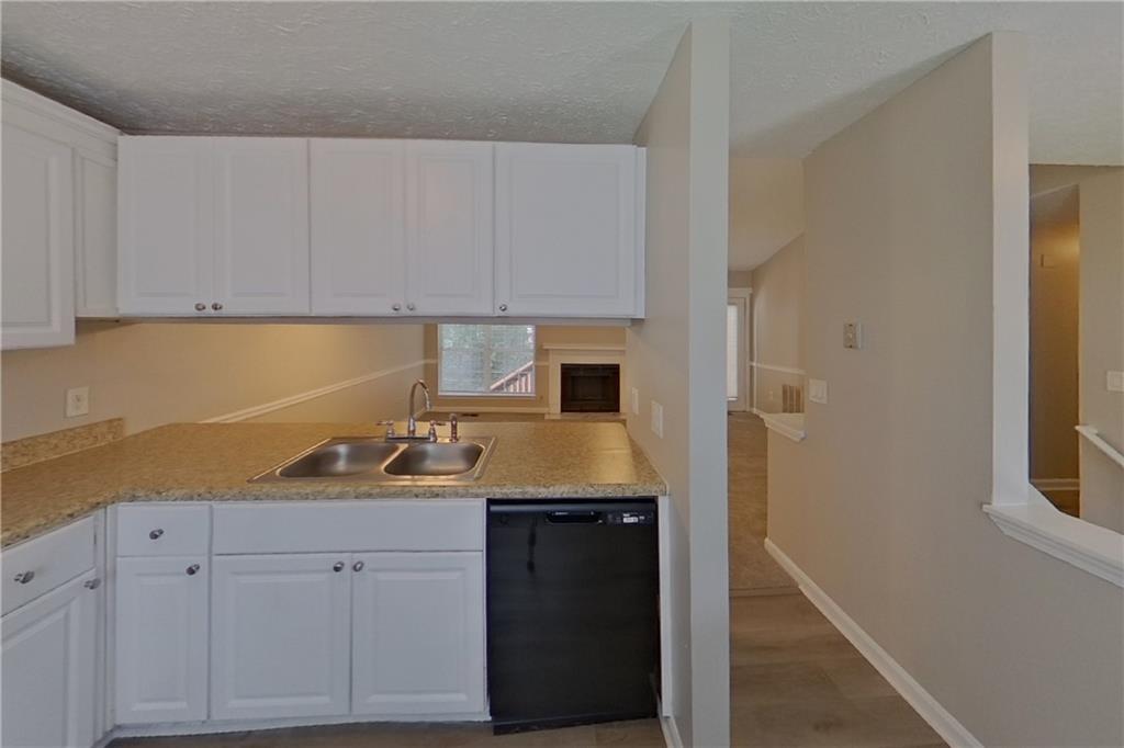 7813142 Property Photo 5