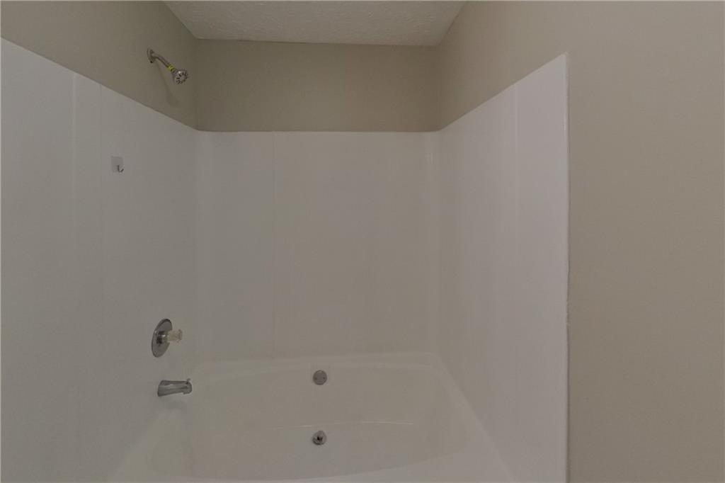 7813142 Property Photo 10