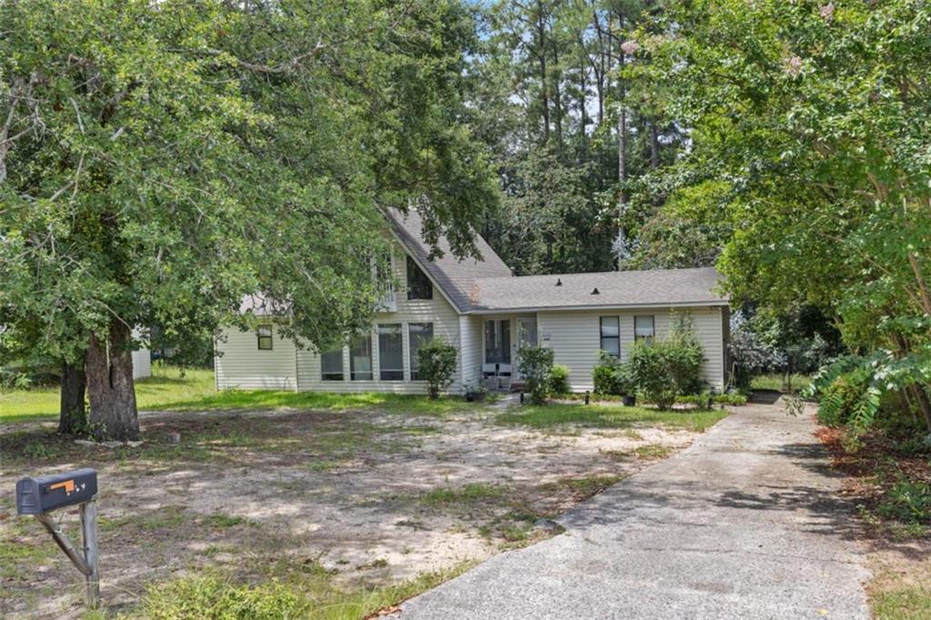 2169 Pepperidge Drive Property Photo 1