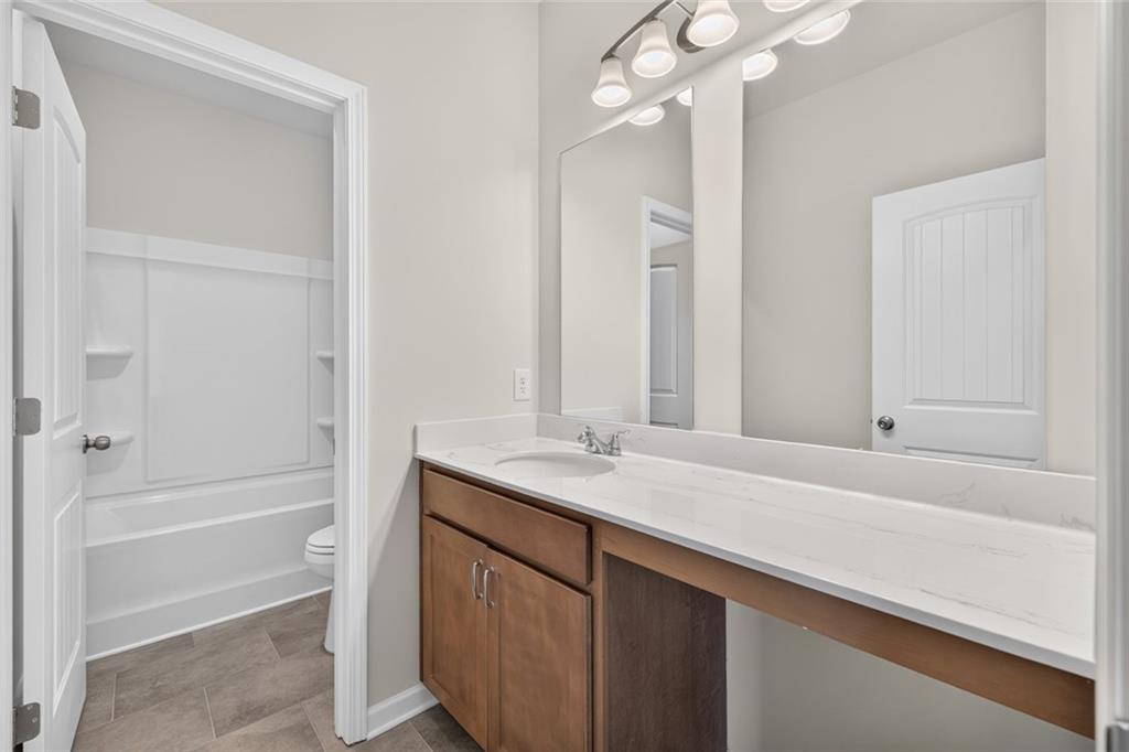 139 Shire Loop Property Photo 3