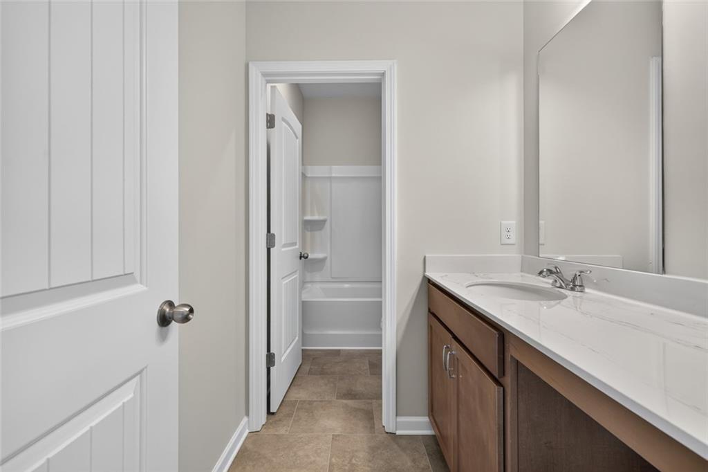 139 Shire Loop Property Photo 4