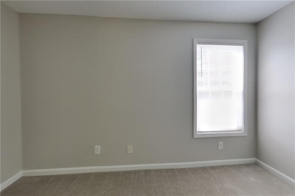 7813201 Property Photo 7