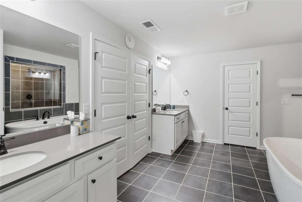 301 Delta Drive Property Photo 39