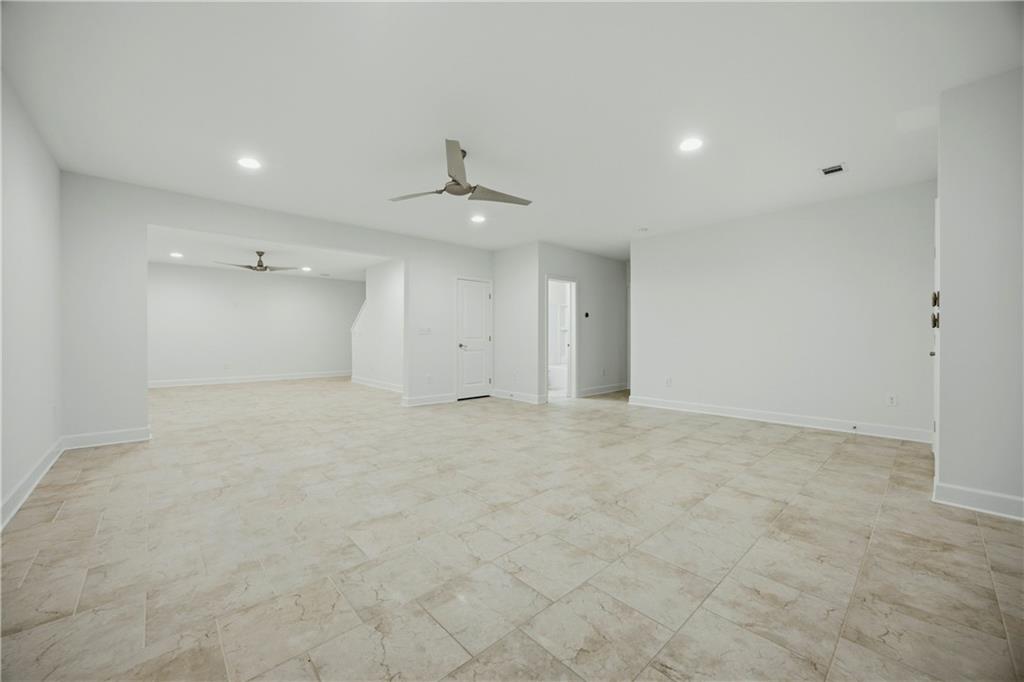 734 Binkley Walk Property Photo 30