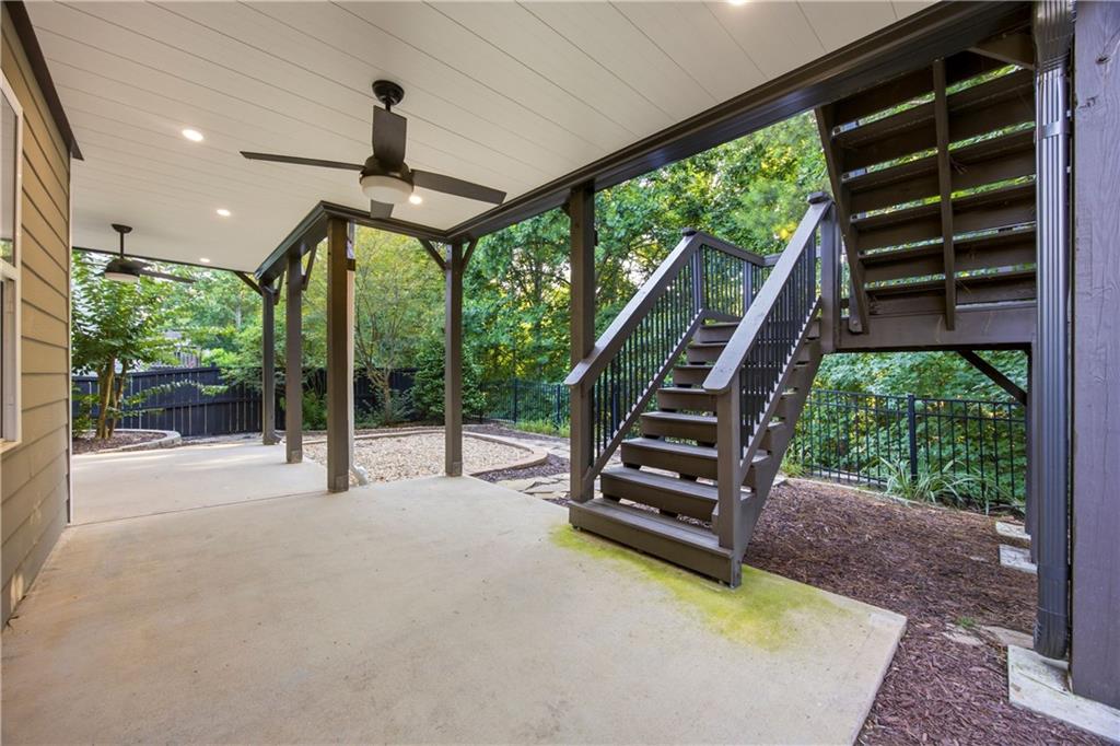 734 Binkley Walk Property Photo 35