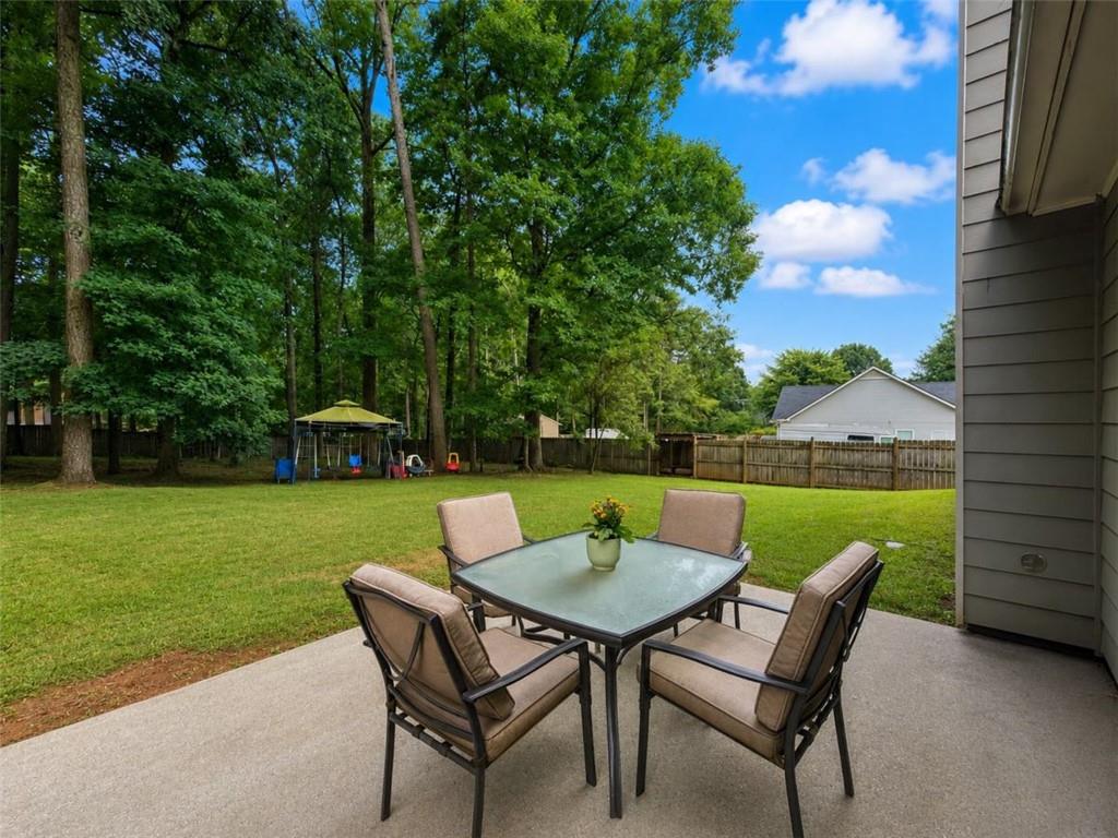 530 Flintlock Drive Property Photo 6
