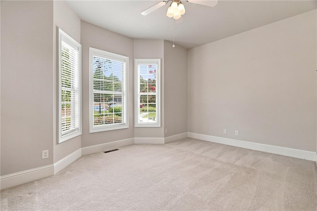 312 Twin Peaks Loop Property Photo 12
