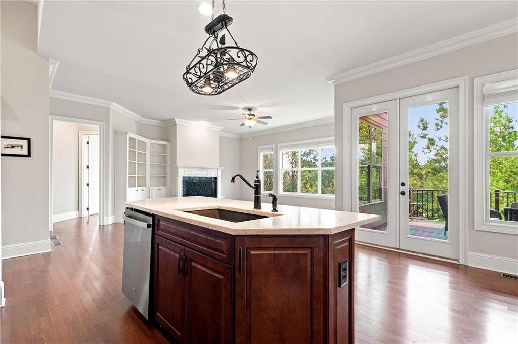 312 Twin Peaks Loop Property Photo 21