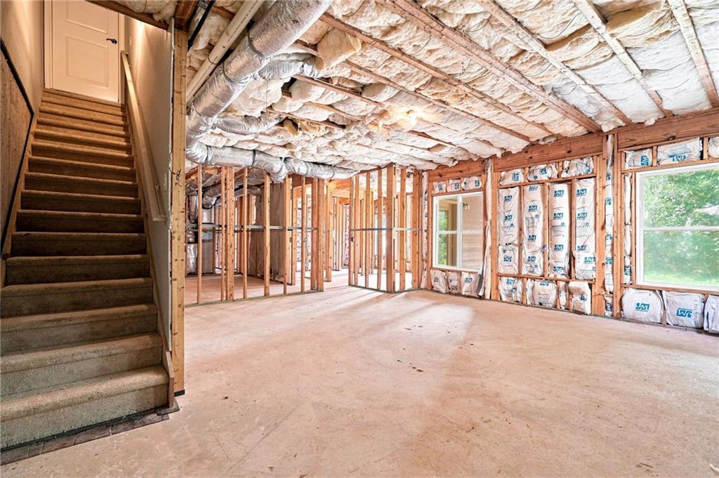 312 Twin Peaks Loop Property Photo 33