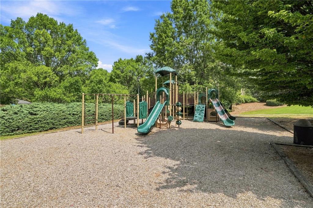 312 Twin Peaks Loop Property Photo 53