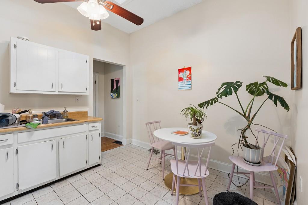 424 Euclid Terrace Ne Property Photo 5