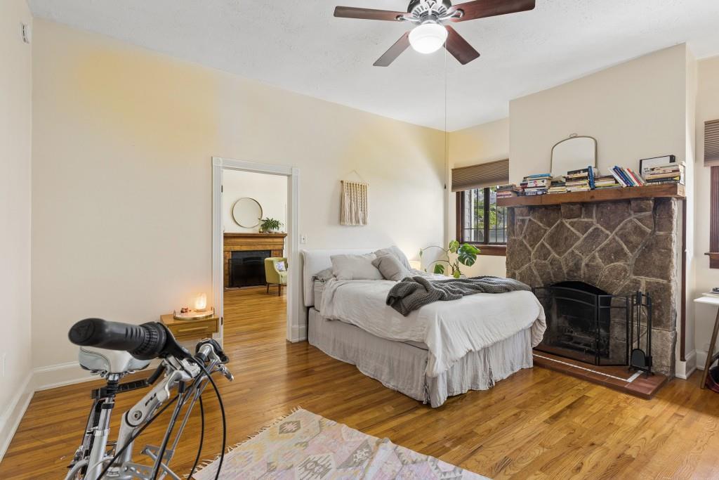 424 Euclid Terrace Ne Property Photo 12