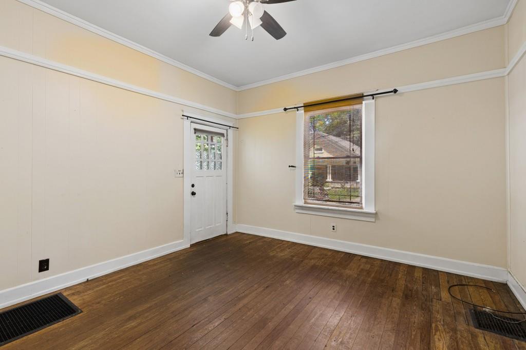 424 Euclid Terrace Ne Property Photo 16