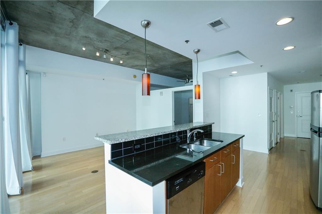 7813376 Property Photo 6