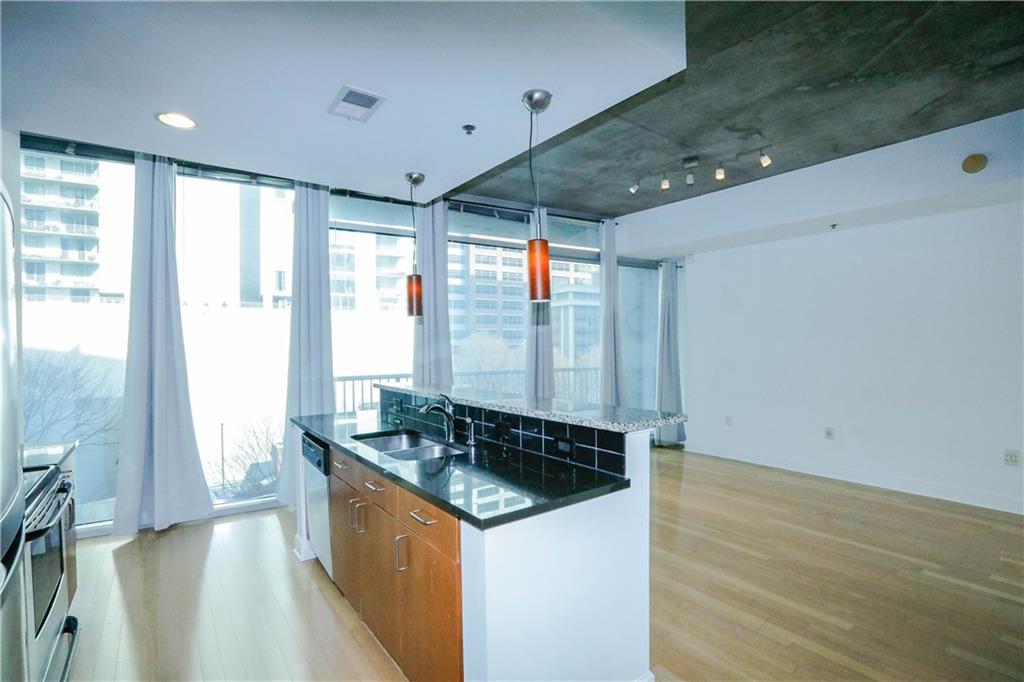 7813376 Property Photo 14
