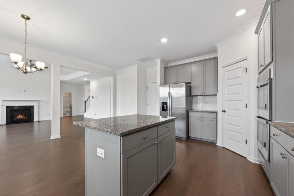7813387 Property Photo 26