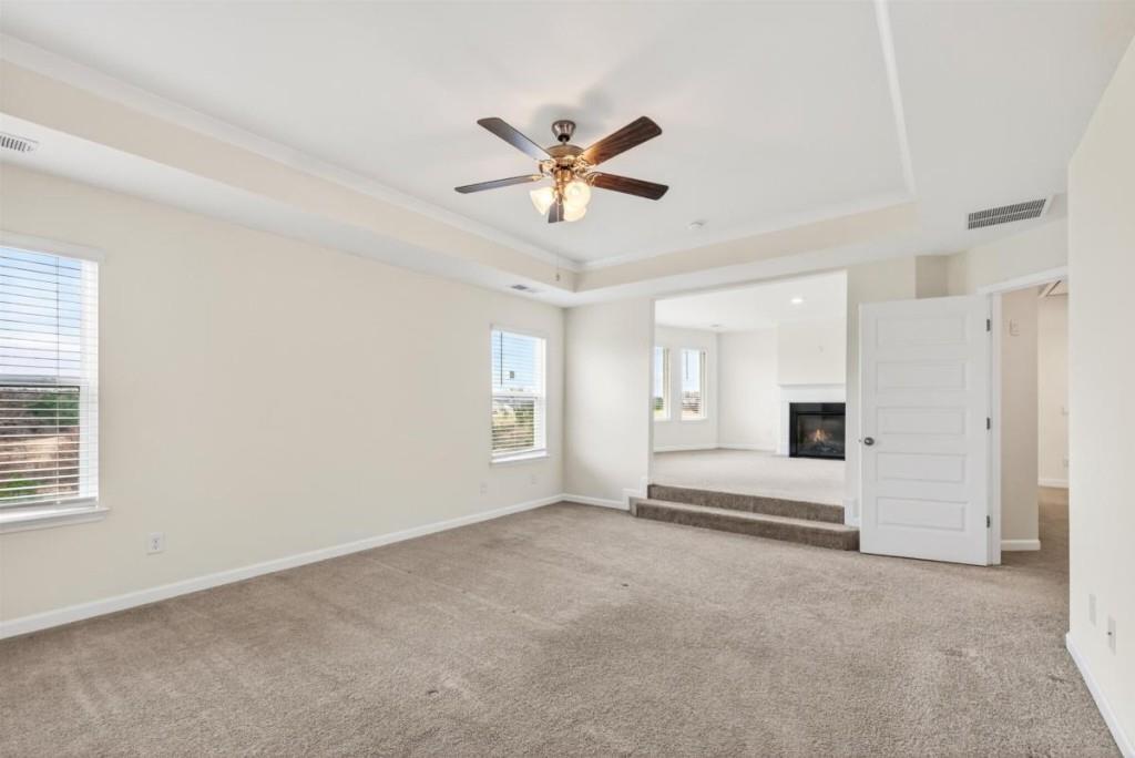 7813387 Property Photo 38